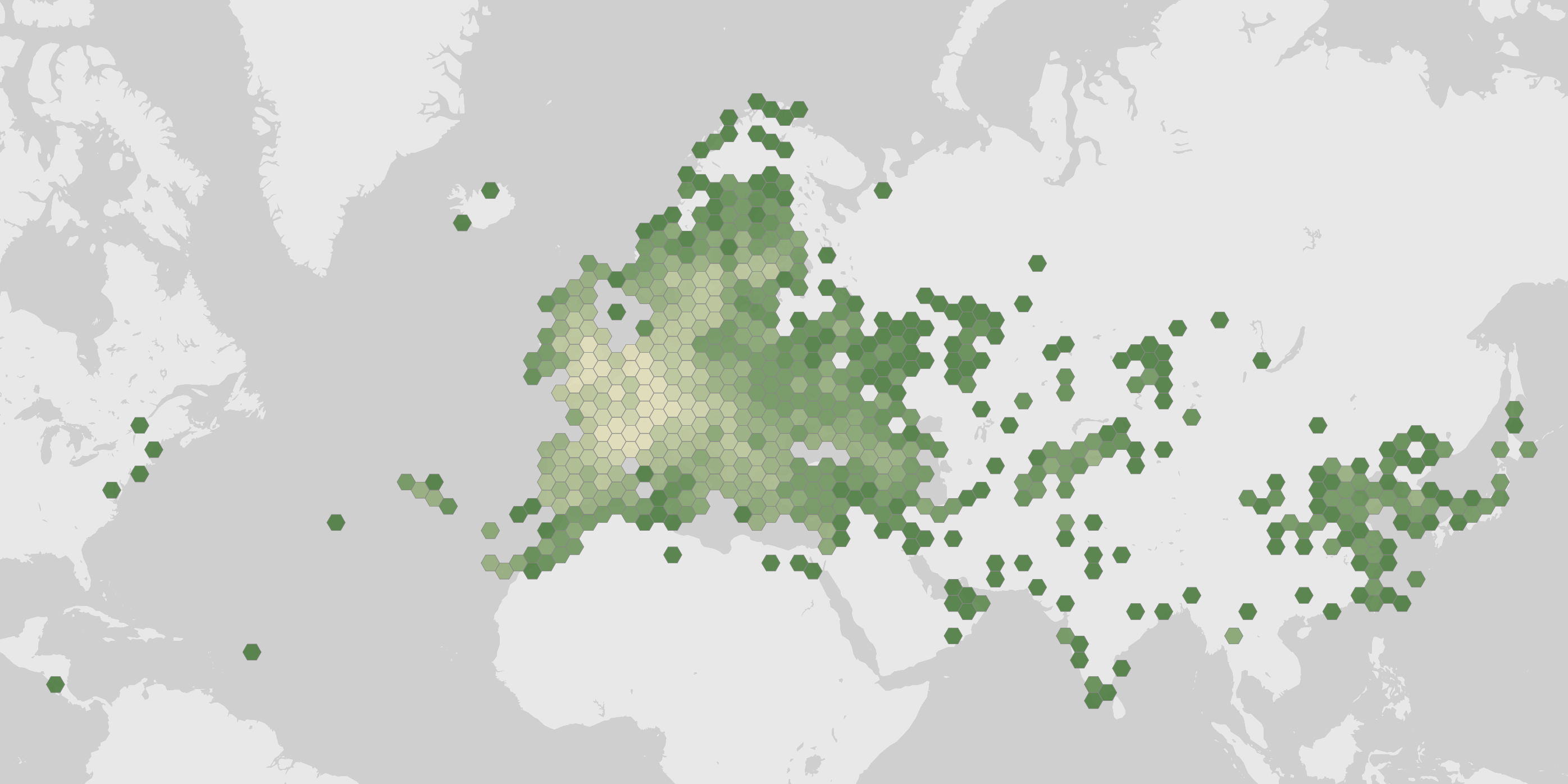 World map showing recorded occurrences of Macroglossum stellatarum.